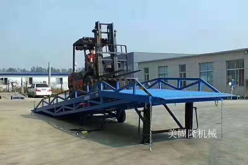 北京移动式登车桥价格