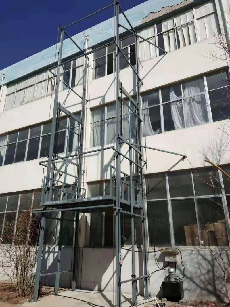 北京室外贴墙货梯